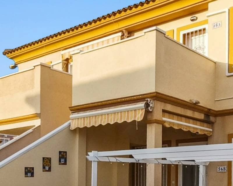2 bedroom Townhouse for sale in Playa Flamenca with pool - € 169,000 (Ref: 10042139)