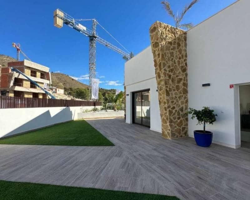 3 Zimmer Villa zu verkaufen in Finestrat mit Pool - 780.000 € (Ref: 10042140)