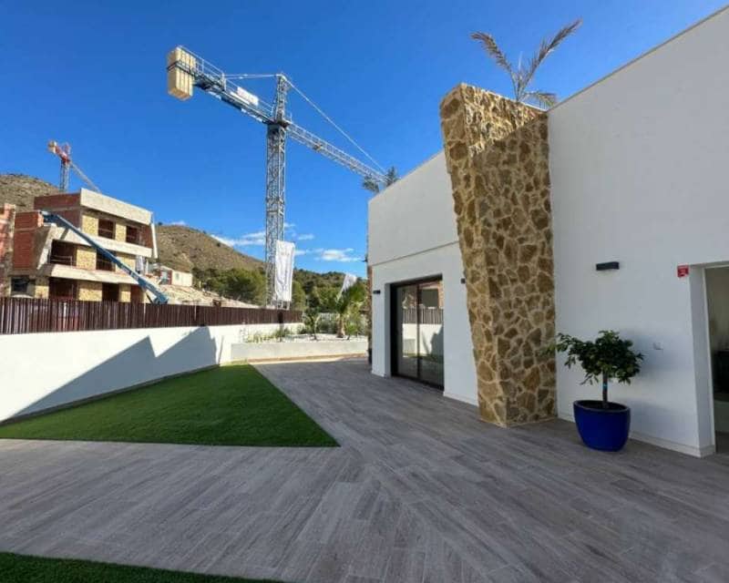 3 Zimmer Villa zu verkaufen in Finestrat mit Pool - 780.000 € (Ref: 10042140)