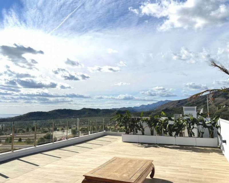 3 Zimmer Villa zu verkaufen in Finestrat mit Pool - 780.000 € (Ref: 10042140)