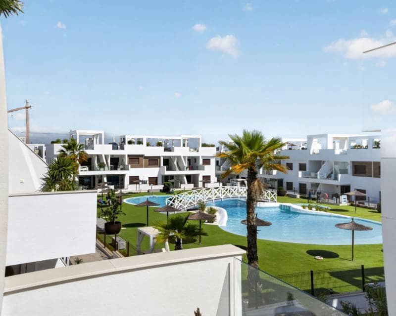 2 chambre Appartement à vendre à Los Balcones avec piscine garage - 295 000 € (Ref: 10042241)