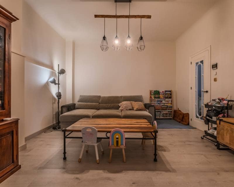 5 bedroom Apartment for sale in Guardamar del Segura - € 349,000 (Ref: 10043426)