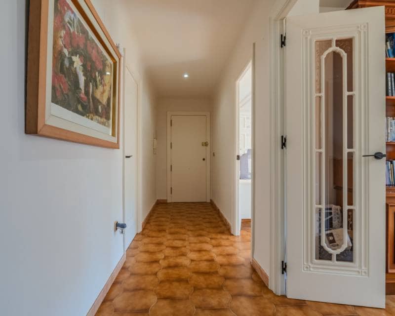 5 bedroom Apartment for sale in Guardamar del Segura - € 349,000 (Ref: 10043426)