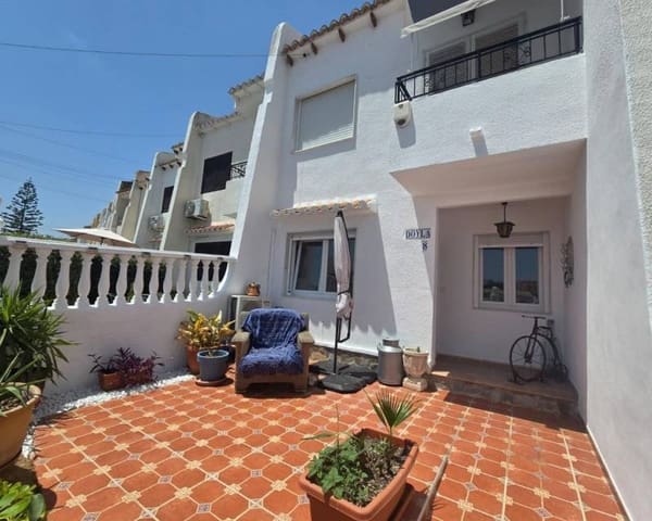 3 camera da letto Villetta a Schiera in vendita in Los Balcones - 272.000 € (Rif: 10043533)