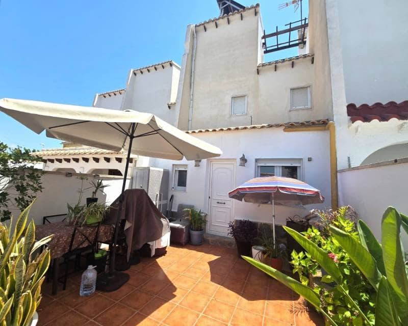 3 camera da letto Villetta a Schiera in vendita in Los Balcones con piscina - 272.000 € (Rif: 10043533)