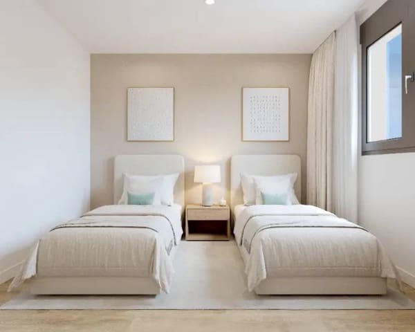 3 bedroom Apartment for sale in San Agustín, Alicante / Alacant city with pool - € 295,000 (Ref: 10045610)