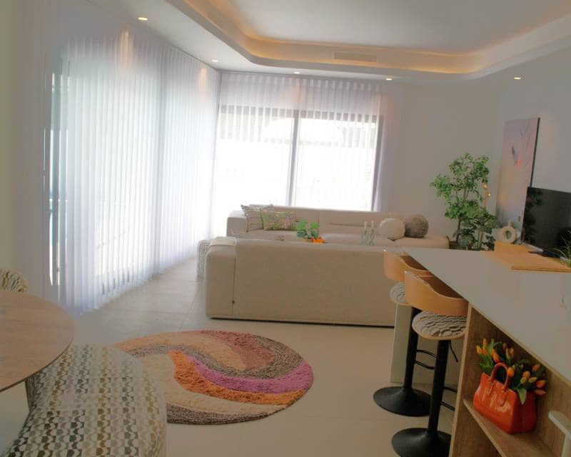 3 slaapkamer Villa te koop in Los Altos met zwembad garage - € 510.000 (Ref: 10045611)