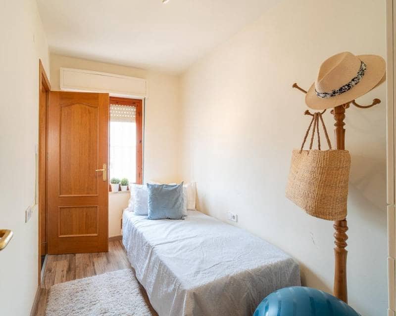 3 bedroom Apartment for sale in Torrevieja - € 159,000 (Ref: 10045798)