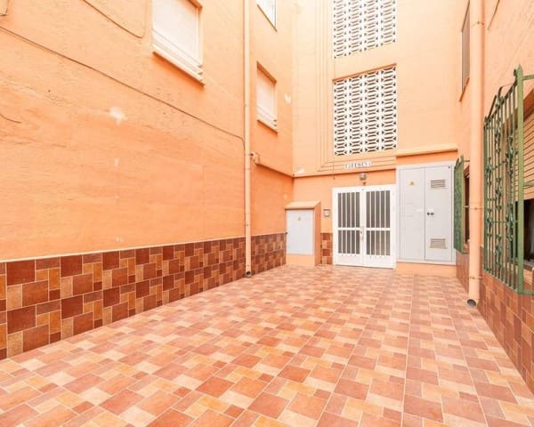 3 soveværelse Lejlighed til salg i Playa de los Náufragos, Torrevieja - € 159.000 (Ref: 10045798)
