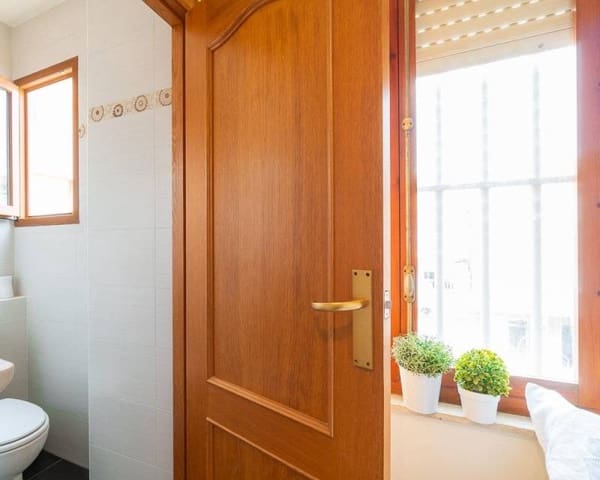 3 soveværelse Lejlighed til salg i Playa de los Náufragos, Torrevieja - € 159.000 (Ref: 10045798)