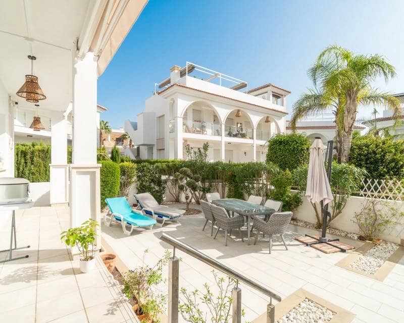 2 soverom Leilighet til salgs i Ciudad Quesada med svømmebasseng - € 325 000 (Ref: 10045800)