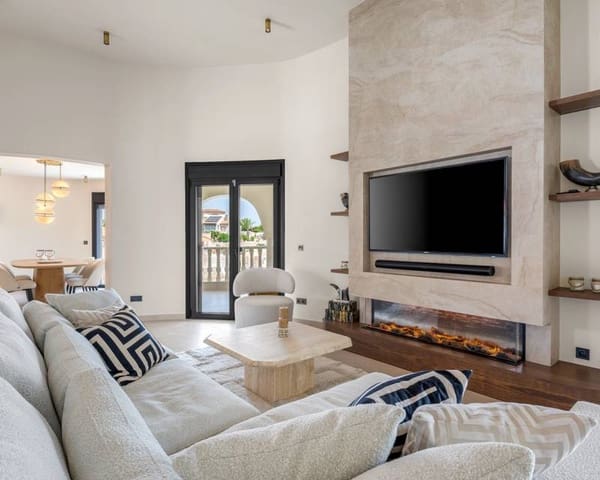 5 Zimmer Villa zu verkaufen in Ciudad Quesada, Rojales mit Pool - 1.399.000 € (Ref: 10045801)