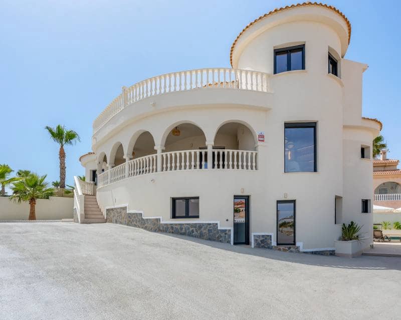 5 Zimmer Villa zu verkaufen in Ciudad Quesada mit Pool - 1.399.000 € (Ref: 10045801)