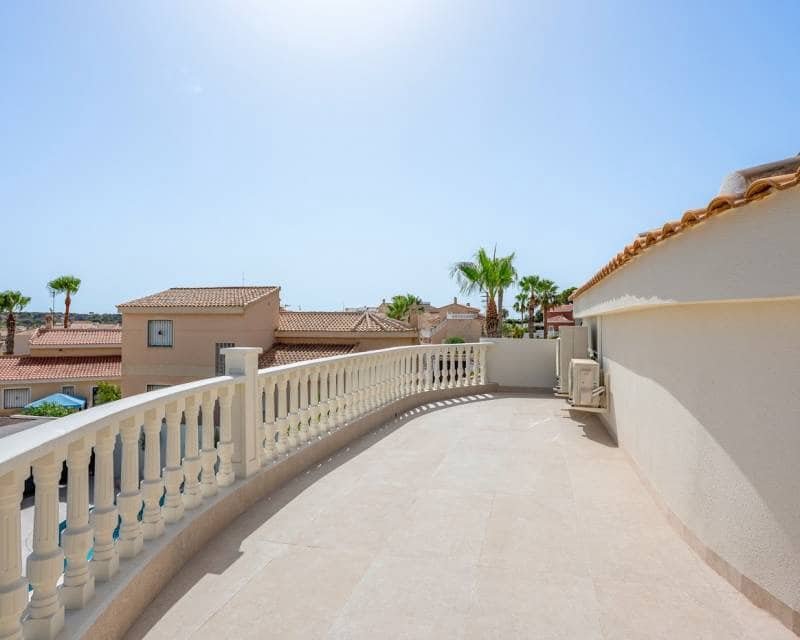 5 Zimmer Villa zu verkaufen in Ciudad Quesada mit Pool - 1.399.000 € (Ref: 10045801)