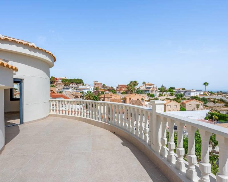 5 Zimmer Villa zu verkaufen in Ciudad Quesada mit Pool - 1.399.000 € (Ref: 10045801)