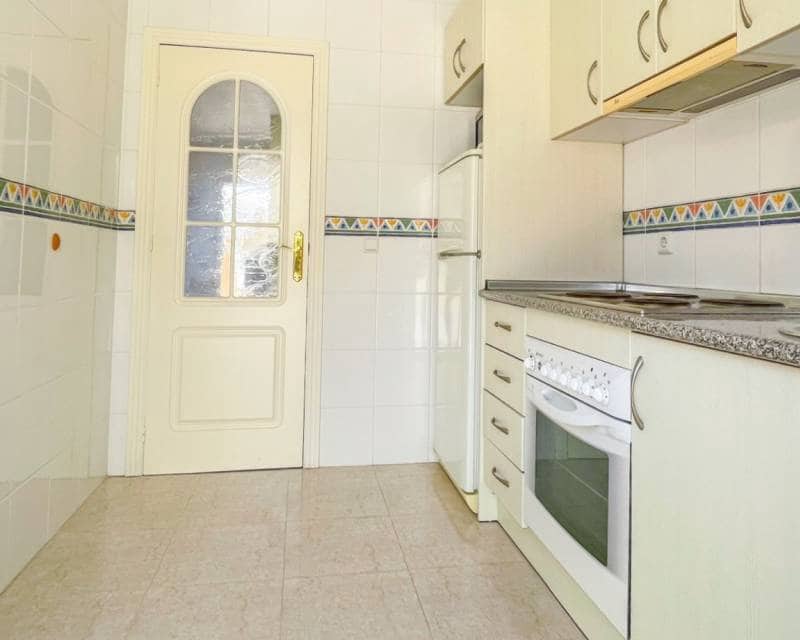 3 chambre Villa/Maison Mitoyenne à vendre à Dona Pepa avec piscine - 229 000 € (Ref: 10047855)