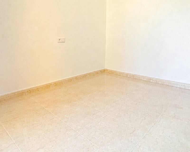 3 chambre Villa/Maison Mitoyenne à vendre à Dona Pepa avec piscine - 229 000 € (Ref: 10047855)