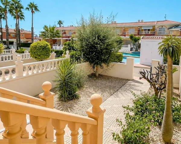 3 chambre Villa/Maison Mitoyenne à vendre à Doña Pepa, Rojales avec piscine - 229 000 € (Ref: 10047855)