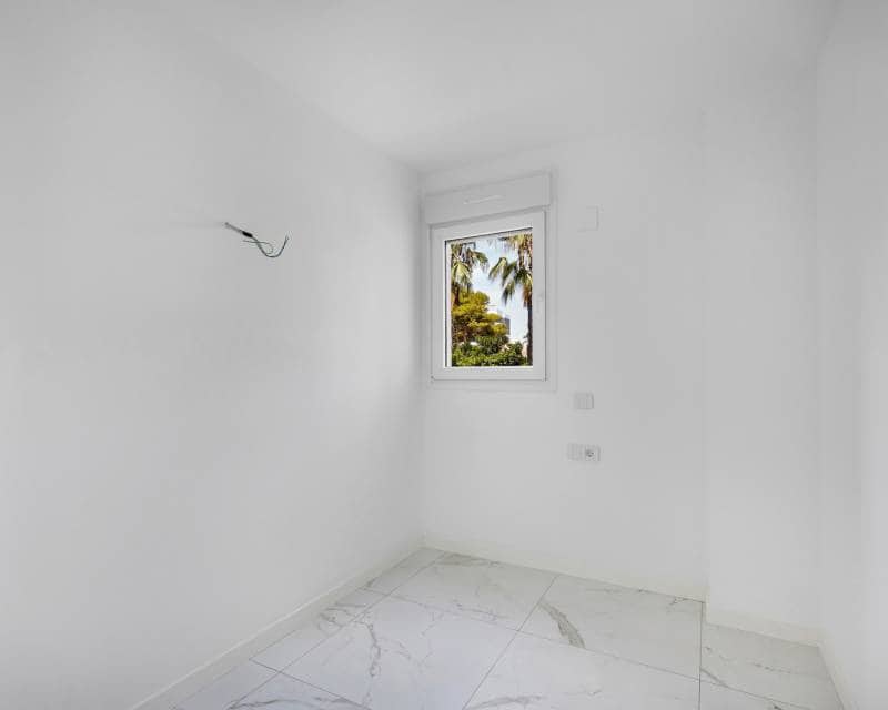 2 sovrum Lägenhet till salu i Punta Prima med pool garage - 389 000 € (Ref: 10051943)