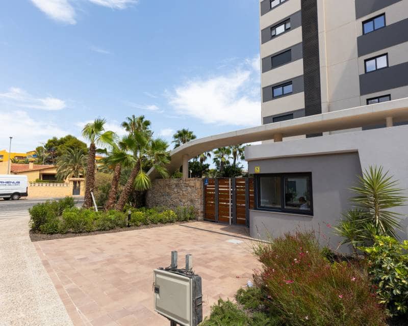 2 sovrum Lägenhet till salu i Punta Prima med pool garage - 389 000 € (Ref: 10051943)