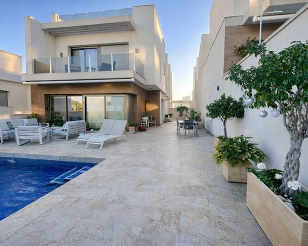 3 soveværelse Villa til salg i Los Almendros (Orihuela Costa), Orihuela med swimmingpool - € 460.000 (Ref: 10052021)
