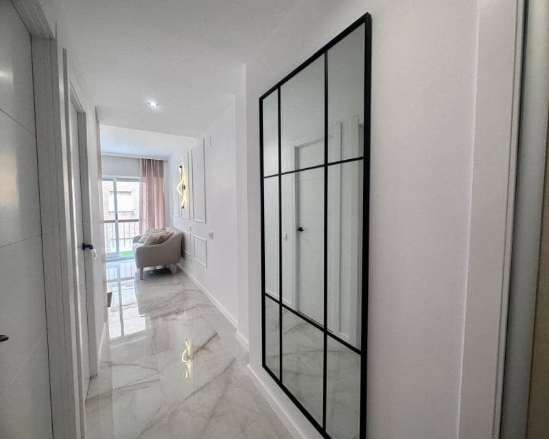 1 soveværelse Lejlighed til salg i Torrevieja med swimmingpool - € 159.900 (Ref: 10052127)