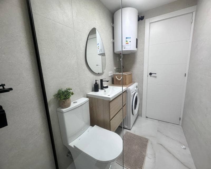 1 soveværelse Lejlighed til salg i Torrevieja med swimmingpool - € 159.900 (Ref: 10052127)