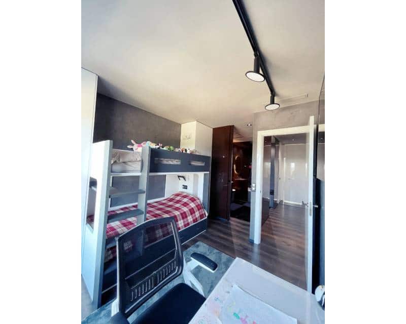 2 soverom Penthouse til salgs i Pilar de la Horadada med svømmebasseng - € 569 000 (Ref: 10052128)