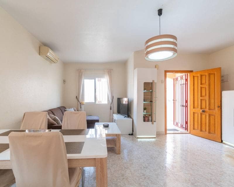 3 quarto Moradia em Banda para venda em La Zenia com piscina - 225 000 € (Ref: 10055772)