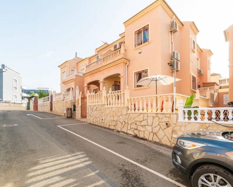 3 quarto Moradia em Banda para venda em La Zenia com piscina - 225 000 € (Ref: 10055772)