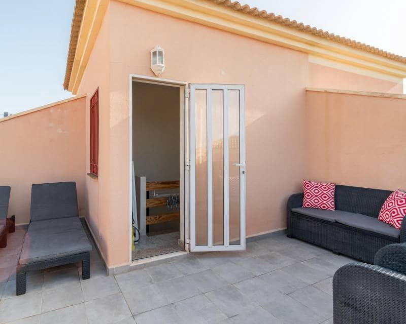 3 quarto Moradia em Banda para venda em La Zenia com piscina - 225 000 € (Ref: 10055772)