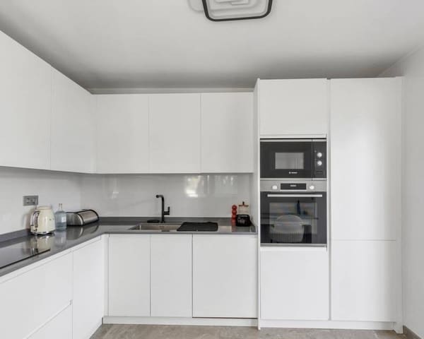 Chalet de 5 habitaciones en Los Balcones en venta con piscina - 849.000 € (Ref: 10057272)