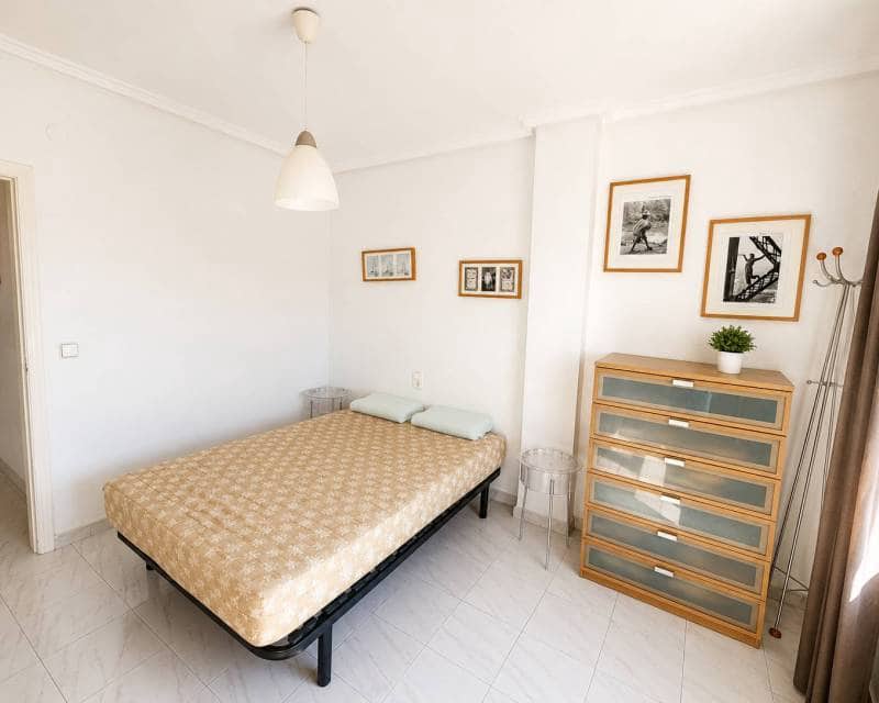 3 makuuhuone Huoneisto myytävänä paikassa Torrevieja - 249 000 € (Ref: 10060789)
