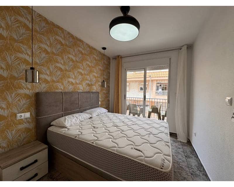 3 soveværelse Lejlighed til salg i Torrevieja med swimmingpool - € 234.900 (Ref: 10060790)