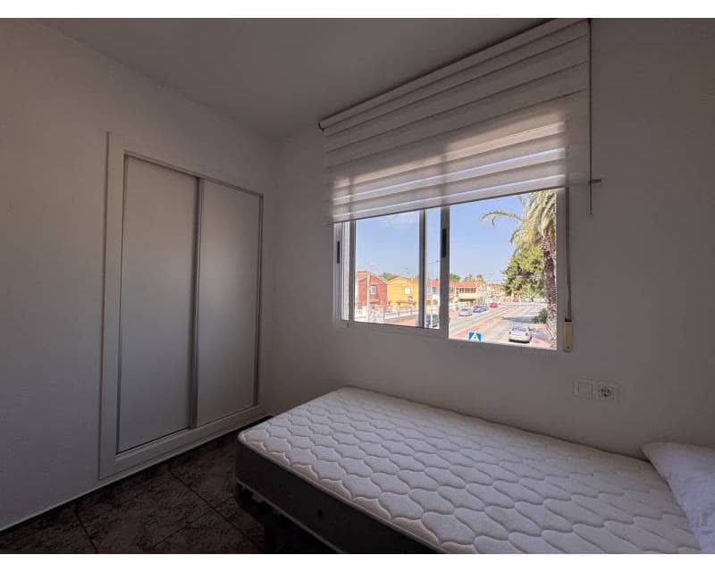 3 soveværelse Lejlighed til salg i Torrevieja med swimmingpool - € 234.900 (Ref: 10060790)
