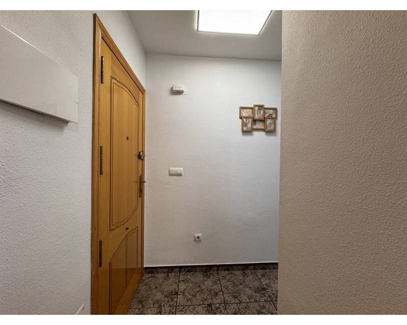 3 soveværelse Lejlighed til salg i Torrevieja med swimmingpool - € 234.900 (Ref: 10060790)