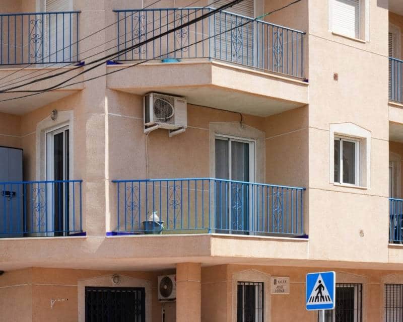 3 soveværelse Lejlighed til salg i Torrevieja med swimmingpool - € 234.900 (Ref: 10060790)