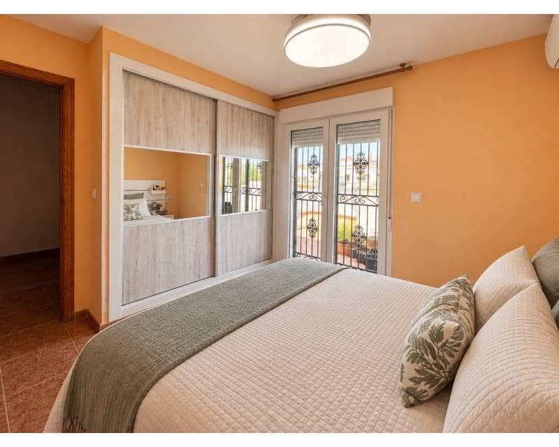 3 soverom Rekkehus til salgs i Orihuela Costa med svømmebasseng - € 215 000 (Ref: 10060791)
