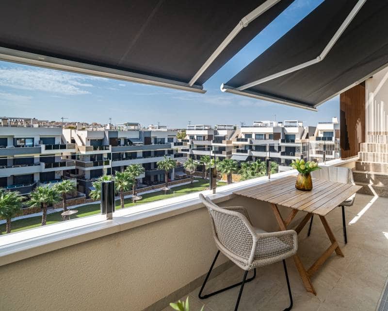 2 soverom Penthouse til salgs i Los Altos med svømmebasseng - € 349 900 (Ref: 10062692)