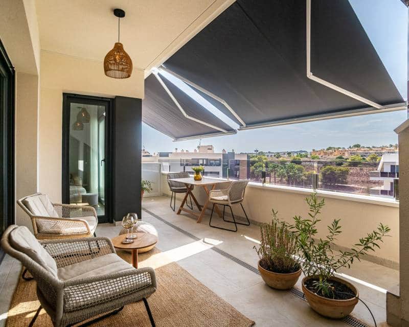 2 soverom Penthouse til salgs i Los Altos med svømmebasseng - € 349 900 (Ref: 10062692)