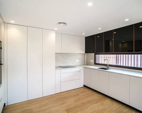 3 makuuhuone Huvila myytävänä paikassa Santiago de la Ribera, San Javier mukana uima-altaan 
autotalli - 519 000 € (Ref: 10062809)