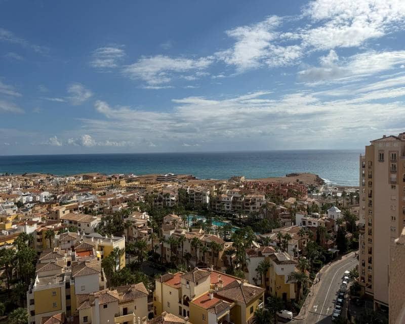 4 soveværelse Penthouse til salg i Torrevieja med swimmingpool - € 495.000 (Ref: 10062810)