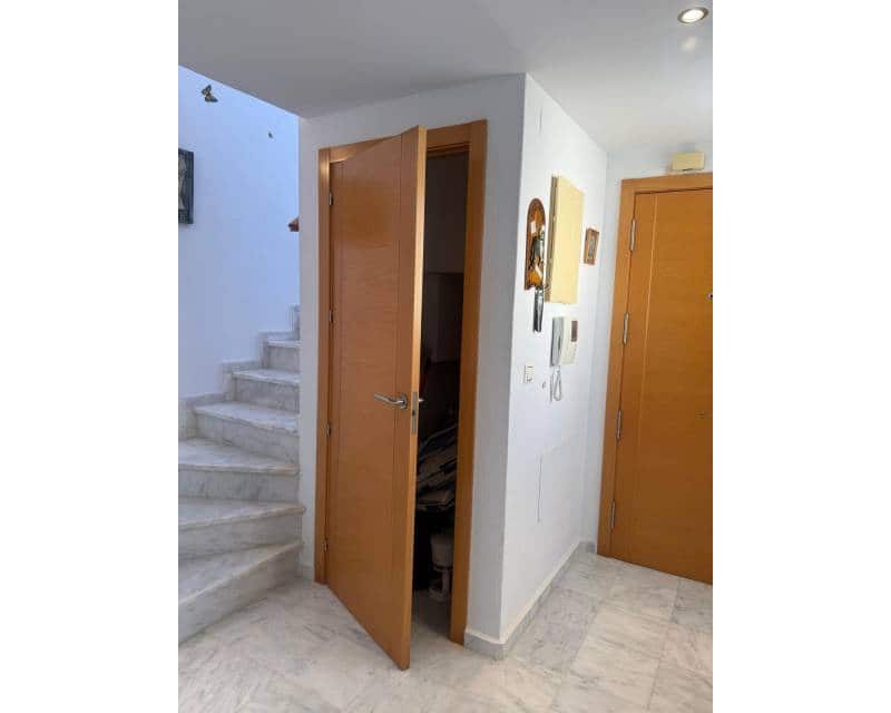 4 soveværelse Penthouse til salg i Torrevieja med swimmingpool - € 495.000 (Ref: 10062810)