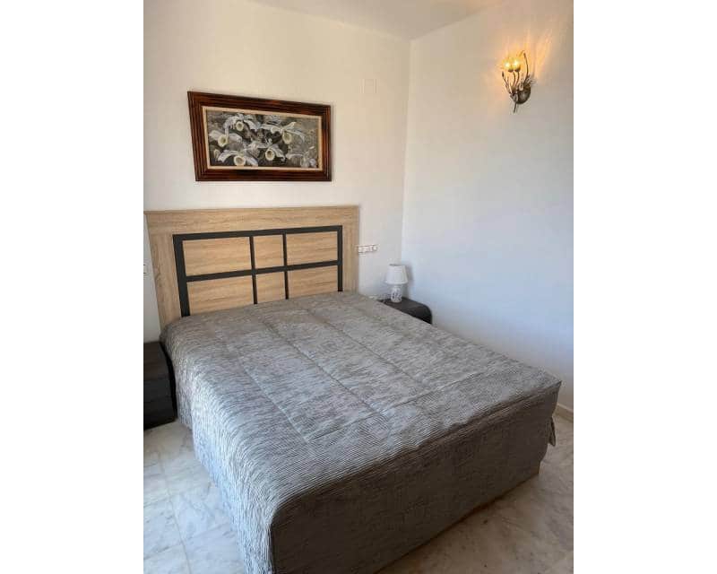 4 soveværelse Penthouse til salg i Torrevieja med swimmingpool - € 495.000 (Ref: 10062810)