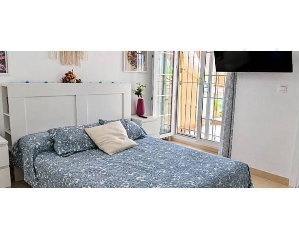 4 chambre Villa/Maison Mitoyenne à vendre à Heredades, Almoradí avec piscine - 230 000 € (Ref: 10065510)
