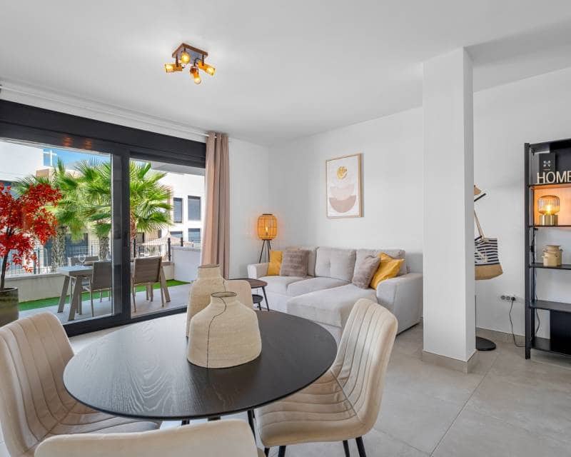 2 sovrum Lägenhet till salu i Villamartin med pool - 279 000 € (Ref: 10073088)