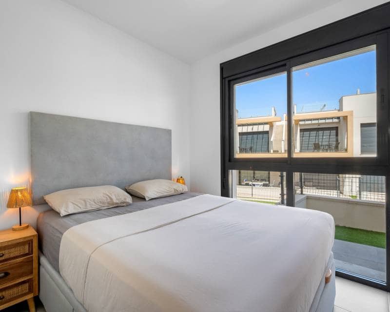 2 sovrum Lägenhet till salu i Villamartin med pool - 279 000 € (Ref: 10073088)