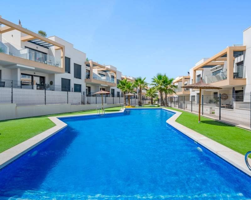 2 sovrum Lägenhet till salu i Villamartin med pool - 279 000 € (Ref: 10073088)