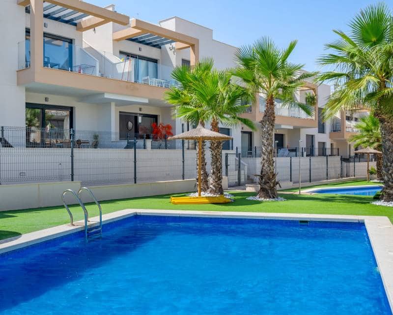 2 sovrum Lägenhet till salu i Villamartin med pool - 279 000 € (Ref: 10073088)