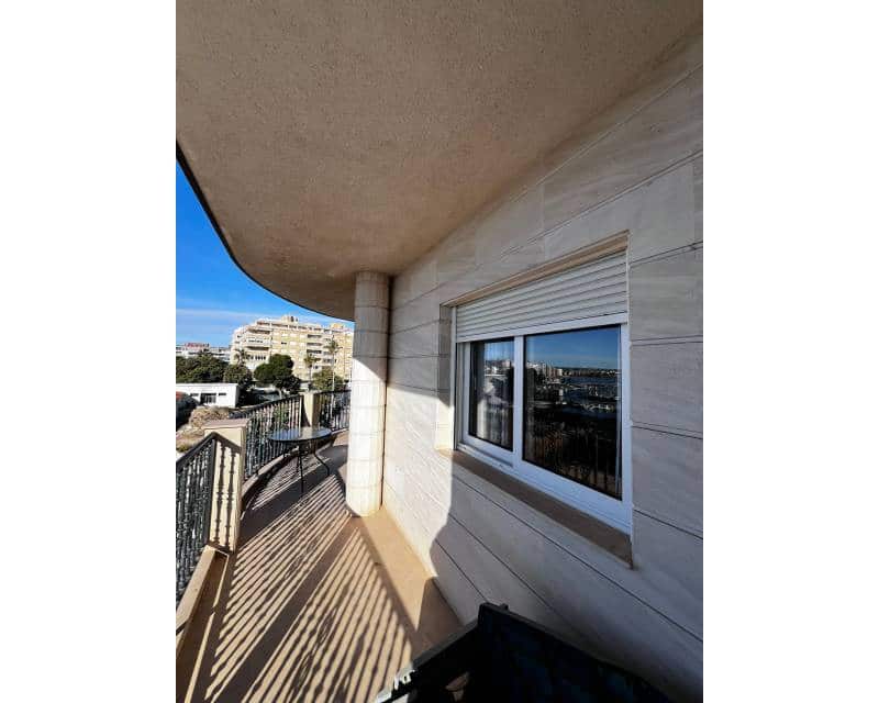 3 chambre Appartement à vendre à Torrevieja avec garage - 450 000 € (Ref: 10073302)